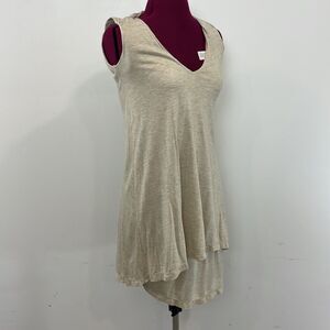 Miik Long Two Layer Beige Top Sleeveless